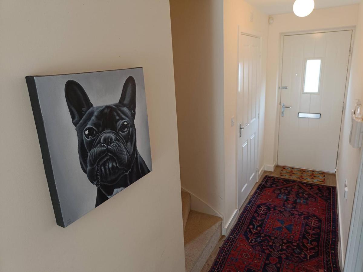 3 Bedroom Townhouse Near Bicester Village Exterior foto